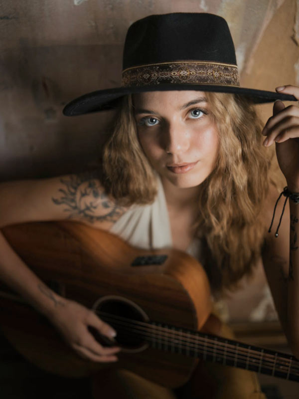 web_template_3_hero_shot4